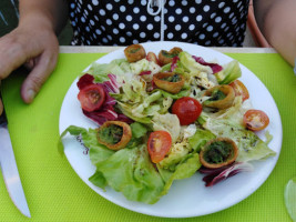 La Table De Saint Pierre food