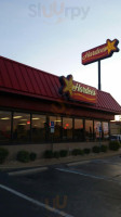 Hardee's outside