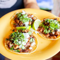 Maui Tacos Kamaole Beach Center food