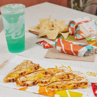 Taco Bell inside