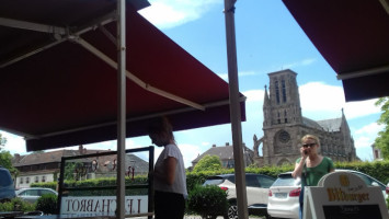 Le Chabrot à Phalsbourg Restauration Sur Place Et Plats à Emporter food