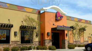 Taco Bell outside