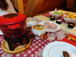 Le Poulailler Auberge à La Ferme food