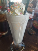 Red Robin Gourmet Burgers And Brews food