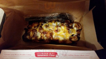 Domino's Pizza food