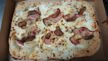 Domino's Pizza Lanester food