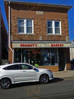 Kohout's Bakery outside