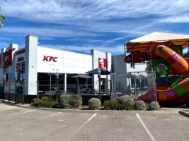 Kfc Montpellier Pérols food