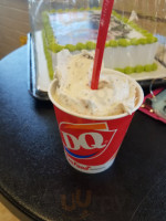 Dairy Queen (treat) food