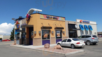 Taco Bell outside