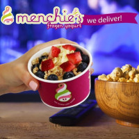 Menchie's Frozen Yogurt food