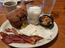 Cracker Barrel Old Country Store food