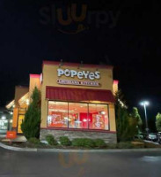 Popeyes Louisiana Kitchen outside