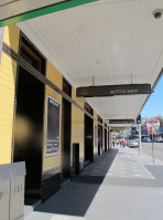 The Golden Sheaf Hotel outside