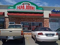 Papa Johns Pizza outside