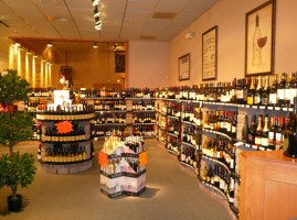 Hamilton Wine Liquor food