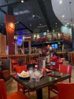 Red Robin Gourmet Burgers And Brews inside