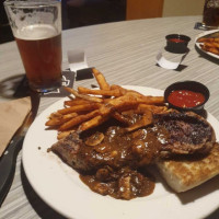 Uptown Sports Bar food