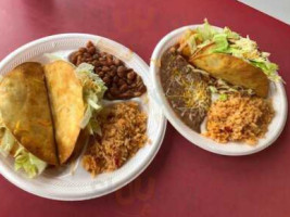 Don Chuy’s Taco Shop food