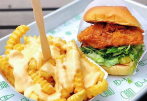 Shake Shack New Hyde Park food