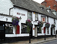 The Red Lion outside