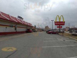 Mcdonald's outside