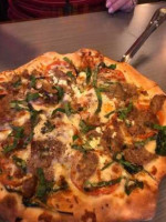 Remunto's Brick Oven Pizza food