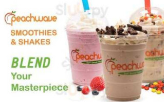 Peachwave Of Fairfax food