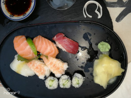 Hana Sushi food