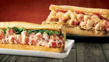 Quiznos Subs food