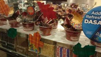 Cold Stone Creamery inside