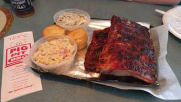 Pig Pit Bbq food