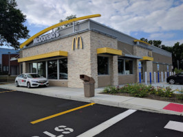 Mcdonald's outside