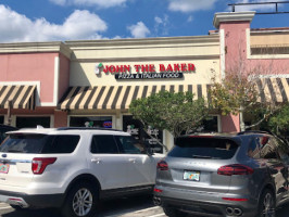 John The Baker Coral Springs outside