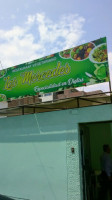 Las Mercedes food