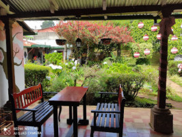 Tayua Gastro Panadería inside