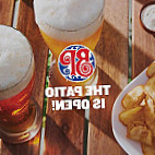 Boston Pizza food