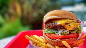 In-n-out Burger food