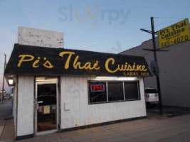 Pi's Thai Cuisine outside