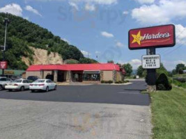 Hardee's outside