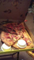 Hungry Howie's Pizza food