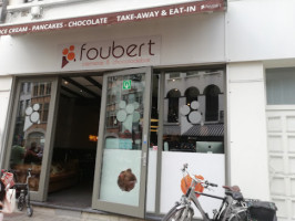 Foubert Ice Cream Pancakes inside