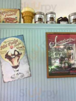 Temptations Ice Cream Parlor food