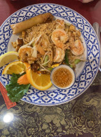 Bahn Thai Express(college Road) food