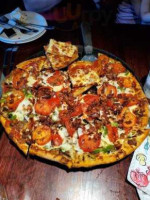 Rosati’s Pizza food