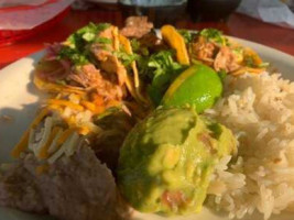 Quatro Locos Tacos And Cantina food