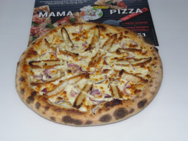 Mama Pizza food