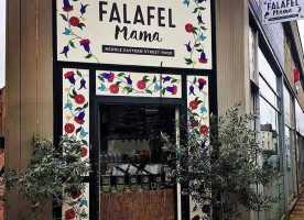 Falafel Mama outside