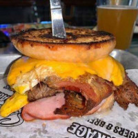 Sickies Garage Burgers Brews food