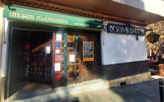 Mesón Alcarreño outside